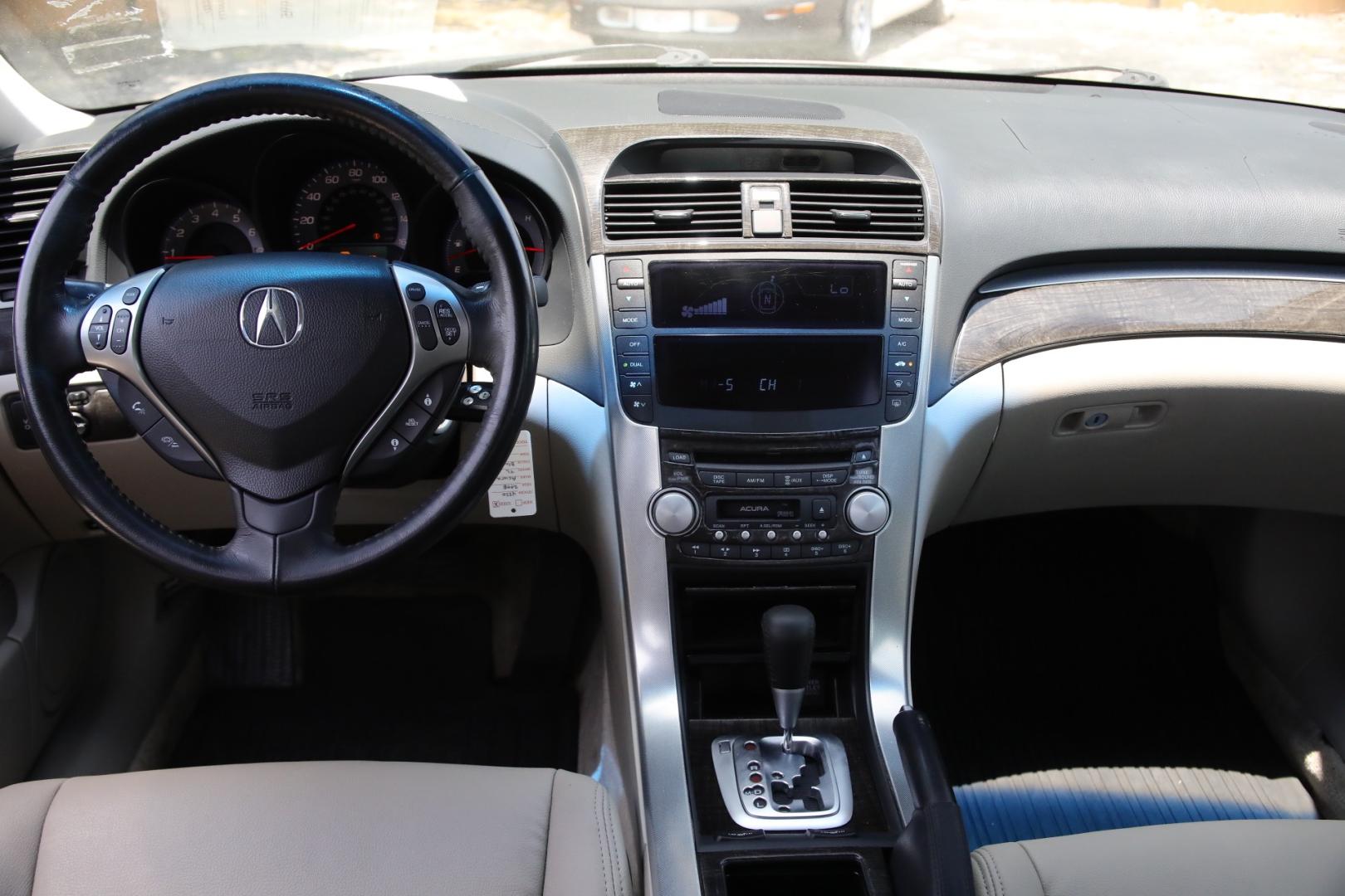 2008 BLACK ACURA TL 5-Speed AT with Navigation System (19UUA66238A) with an 3.2L V6 SOHC 24V engine, 5-SPEED AUTOMATIC transmission, located at 420 E. Kingsbury St., Seguin, TX, 78155, (830) 401-0495, 29.581060, -97.961647 - Photo#10
